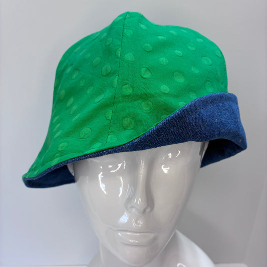 Reversible denim and green polka dot batik hat