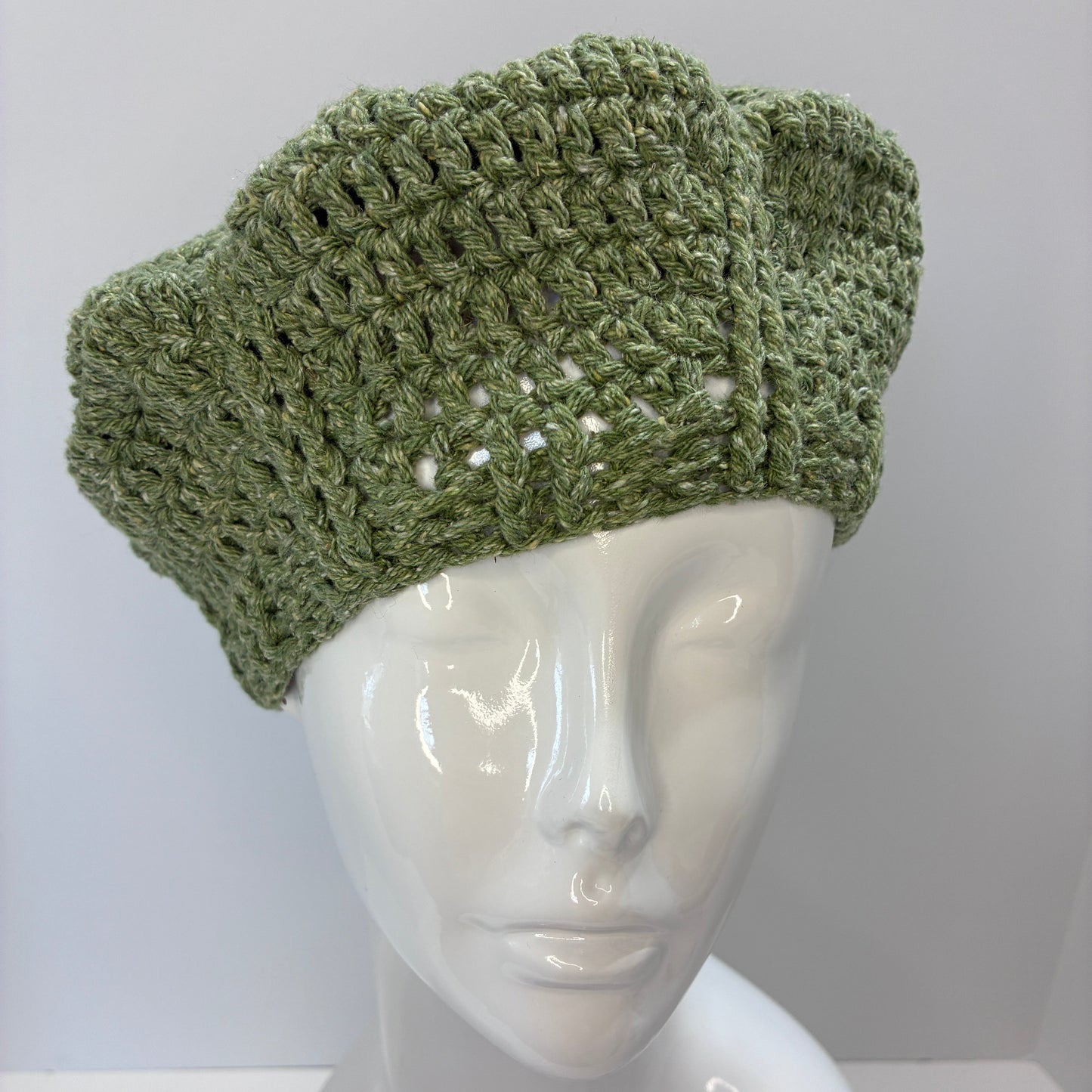 Green knitted beret