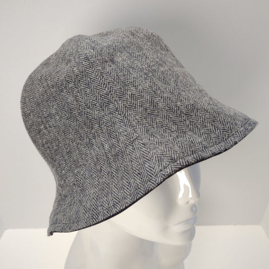 Gray Herringbone Flannel and Black Twill Tulip Hat | Reversible