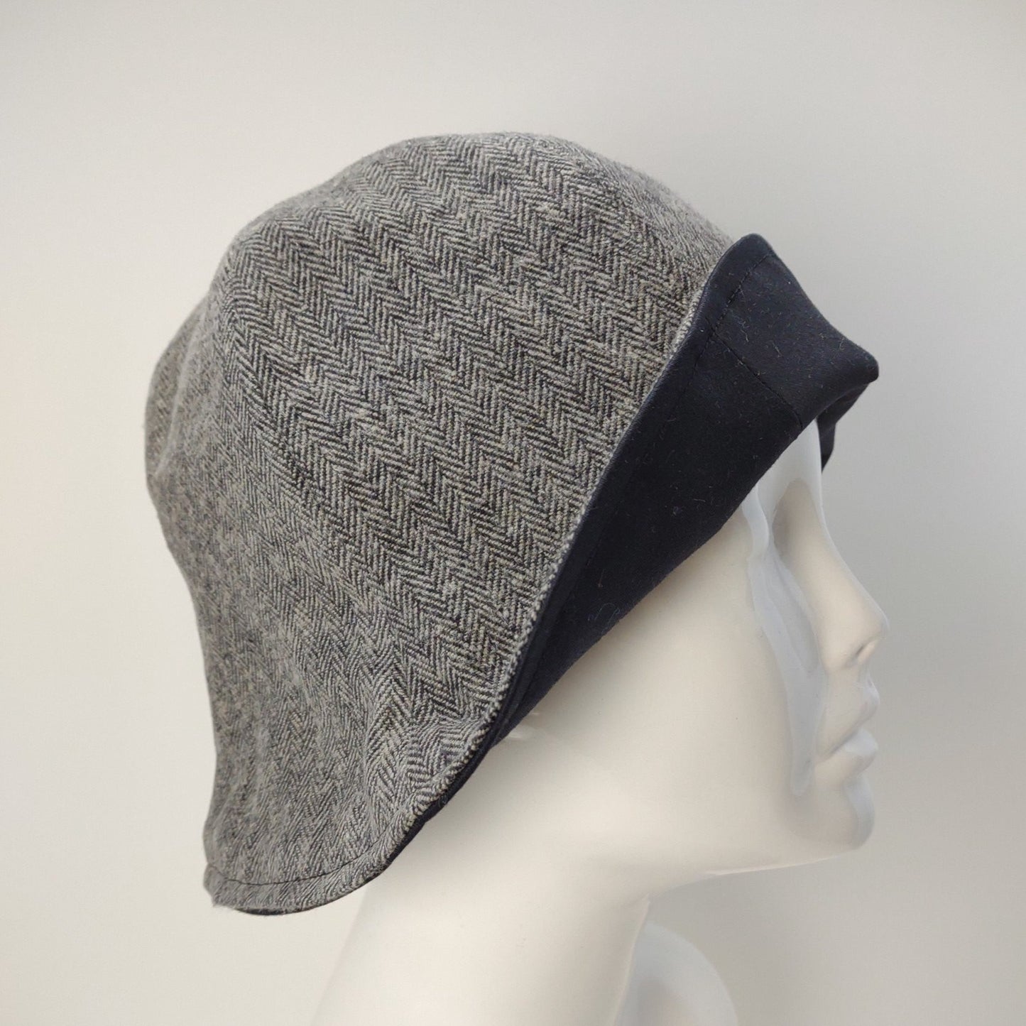 Gray Herringbone Flannel and Black Twill Tulip Hat | Reversible